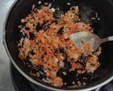 A picture of step 2 of Vegetable curd rice.