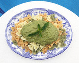 Foto del paso 5 de la receta: Pasta al pesto de piñones, almendras y nueces