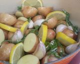 Foto del paso 5 de la receta Patatas nuevas al tomillo y limón