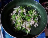 A picture of step 2 of Bread Upma.
