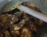 A picture of step 3 of Pepper chicken.