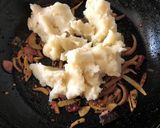 A picture of step 2 of Aloo Makha / Aloo Bharta (Mashed Potatoes - Bengali Style).