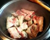 Foto del paso 2 de la receta: Guiso de alcachofas con costillas de cerdo