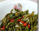 Foto langkah ke 5 dari resep Tumis Genjer Pedas Maknyusss.