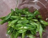 Foto langkah ke 1 dari resep Tumis Kangkung & Buncis.