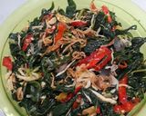 Foto langkah ke 10 dari resep Oseng Daun Pepaya Teri.