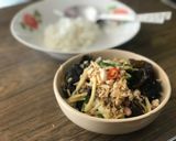 รูปขั้นตอนการทำที่ 6 ของ หมูสับผัดขิง