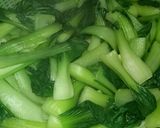 Hình bước làm 2 của món Cải thìa xóc tỏi