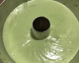 Foto langkah ke 3 dari resep Chiffon pandan.