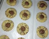 Foto langkah ke 7 dari resep Nuttella Tart Cookies.