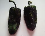 Foto del paso 3 de la receta: Rollo de chile poblano hojaldrado 🌶️🌽