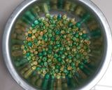 Foto langkah ke 1 dari resep Green Peas Cookies.