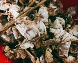 Hình bước làm 1 của món Mực ngào sa tế