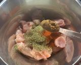 A picture of step 3 of Chicken Souvlaki.