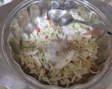A picture of step 3 of Salad bar.