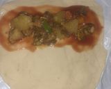 A picture of step 3 of Hawaiian calzones.