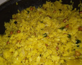 A picture of step 5 of Kanda Poha.