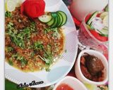 A picture of step 3 of Black paper turee Sabzi salan with chatni achar salad & lassi.