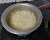 A picture of step 4 of Malai Ghevar.