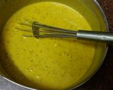 A picture of step 2 of Onion potato pakore.