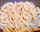 Hình bước làm 3 của món Mỳ Udon xào sốt Bulgogi