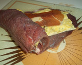 Foto del paso 7 de la receta: Rollo de ternera relleno de tortilla