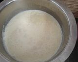 A picture of step 3 of Suji halwa.