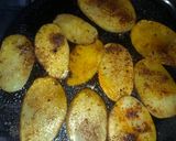 A picture of step 4 of Fry slice potato🥔فراٸی سلاٸس پٹاٹو🥔.