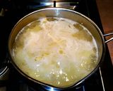 A picture of step 5 of Mike's Garlic Shrimp Alfredo.