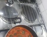 A picture of step 3 of Spaghetti and meatballs.