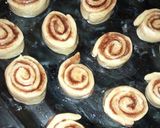 A picture of step 8 of Cinnamon rolls.
