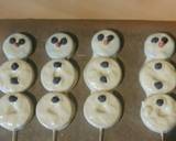 Vickys Snowman Cookie Pops recipe step 6 photo