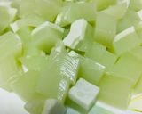 A picture of step 1 of Pandan coconut jelly.