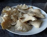 Foto del paso 1 de la receta Setas al ajillo