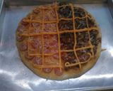 Foto langkah ke 5 dari resep Pizza Tuna Kecap Teriyaki.