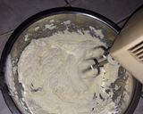 Foto langkah ke 4 dari resep Classic Tiramisu.