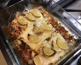 Une image de l'étape 9 de Filets de lieu noir gratinés aux tomates noires, oignon doux et citron vert.