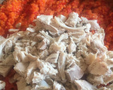 Foto del paso 5 de la receta: EMPANADA DE 🍗 POLLO, VEGETALES 🧅🫑🌶 Y SALSA BLANCA 😋🙌🏼🤩🥰🧅🍗🫑👏🤗