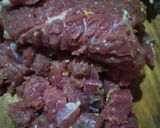 Foto langkah ke 1 dari resep Minced Beef Steak + Potato with Brown Sauce.