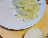 Une image de l'étape 1 de Tourte forestière aux champignons et poulet.