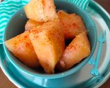 A picture of step 2 of Melon bites.