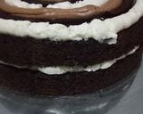 Foto langkah ke 8 dari resep Chocolate Sponge cake for birthday base cake.