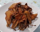 Foto langkah ke 5 dari resep Ayam goreng jahe.