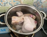 Hình bước làm 2 của món Phá lấu tai heo khìa nước dừa