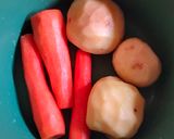 Foto langkah ke 1 dari resep Risoles Isi Kentang dan Wortel.