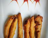 A picture of step 5 of Mirchi Pakoda.