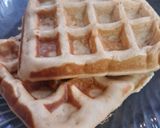 A picture of step 5 of 10 mins breakfast Lotus waffles for sunny days.