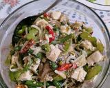 Foto langkah ke 5 dari resep Tumis Pare Berteman.