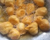 A picture of step 4 of Dahi fulki.