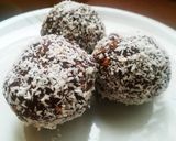 Kókuszgolyó recept fázis 5 fotója